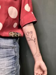 点击看大图 -729CLUB美式风格纹身店