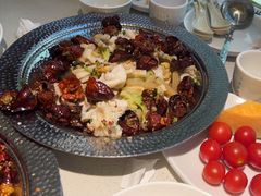 -小鱼小牛·鱼牛干锅·脆鱼火锅(世欧广场店)