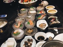 -半岛翡丽海鲜自助餐厅(观风亭店)