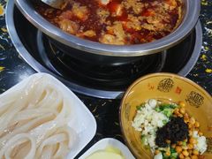 -韩妹鱼庄·泸定老字号(泸定店)