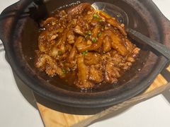 咸鱼茄子煲-汤城小厨•粤菜•靓汤(苏州街店)