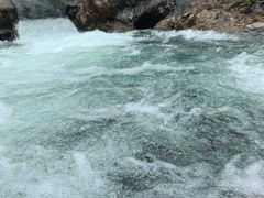-安吉龙王山峡谷漂流