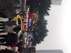 -八一好吃街·高品美食广场