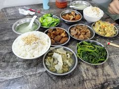 -高氏宛珍店·定安农家猪脚饭