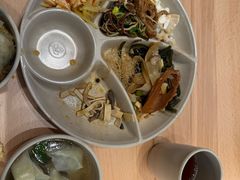 -素满香·全民食养自助(长宁龙之梦店)