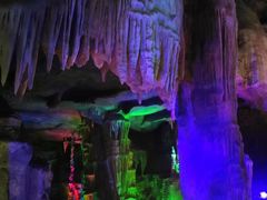 -泰安地下龙宫景区