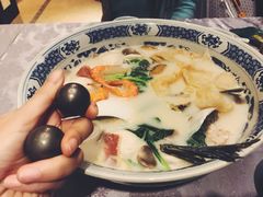 极品鱼头皇-山外山菜馆(玉泉路店)