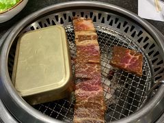 -草家酱蟹炭火烤肉店(珲春南路一店)