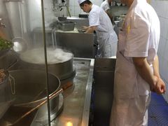 -西部马华清真兰州牛肉面·烧烤夜市(关东店)