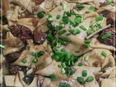 -壹阁胡羊焖饼(特色小吃街店)