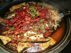 -吞鱼兽麻辣烤鱼(万达店)
