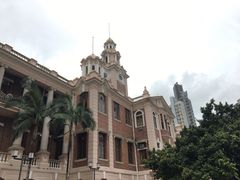 -香港大学