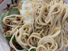 红味炸酱面-天府面庄(天平路店)