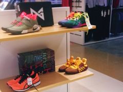 -BIGOFFS 超级折扣(仁恒伊势丹店)