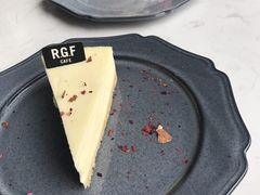 -RGF(巨鹿路店)