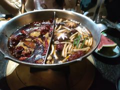 -湊湊火锅·茶憩(新中关购物中心店)
