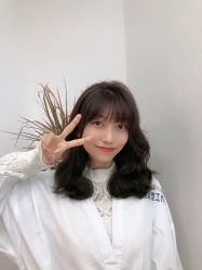 -BULB STUDIO 巴柏明星发型工作室