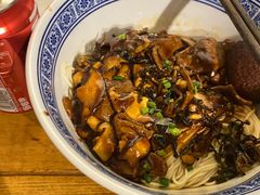 蛤蜊猪肝面-沪西老弄堂面馆(定西路店)