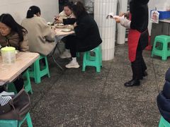 -洪霞餐馆