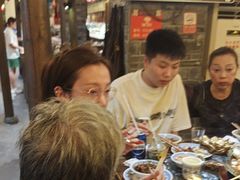 -成渝龙火锅(都江堰店)