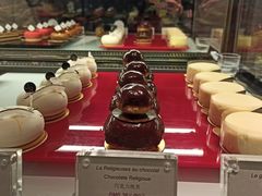-Salon de The de Joel Robuchon(外滩18号店)