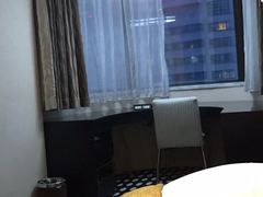 -上海徐家汇天平宾馆