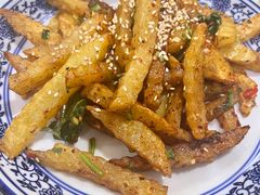-蜗牛小馆醉乡民谣云南菜(惠新西里店)