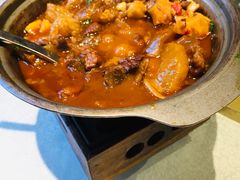 -鞍山大白鲨美食酒店