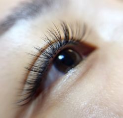 -Miss·A日式美甲美睫