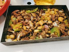 -老东镇啤酒屋海鲜加工·蒸汽海鲜·海鲜烧烤(台东店)