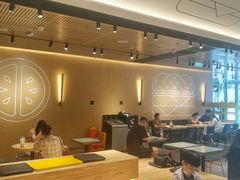 大堂-麦当劳(苏州中心星悦汇店)