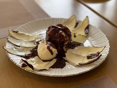 -杏荟旋转餐厅(广州爱群店)