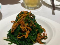 沙葱拌虫草花-中发源·清真餐厅(南油店)