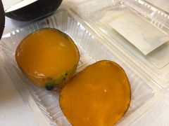 -志龙皇冠吃货椰子铺