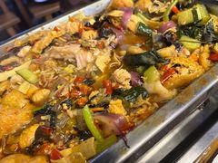 -后街佬·炭火鲜鱼杂(南城店)