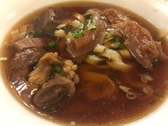 -天下三绝 牛肉面/红酒