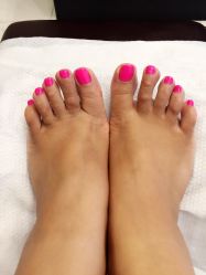-悦指间美甲美睫