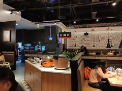 大堂-李子坝梁山鸡(北碚万达五鸡哥店)