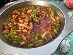 鸿鹤鲜锅兔-椒小兔·盐帮川菜中餐厅(金沙时代广场店)