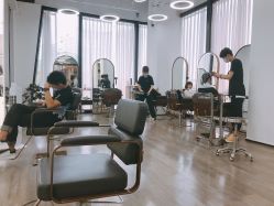 -ON STAR SALON
