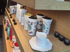 -星巴克(珠海摩尔百货店)