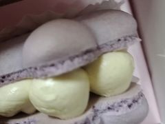 半熟花花马卡龙柚子樱花味-好利来(上海长宁龙之梦店)