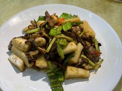 -南沙辉记烧鸡·荔枝木炭火吊烧(旧镇店)
