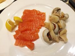 -飨食汇全日制餐厅·昆山皇冠假日酒店(九方店)