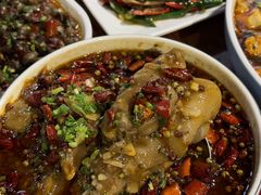 -李双猪·小龙虾·烧烤·羊肉煲(乐山店)