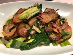 青蒜老腊肉-新沸腾鱼乡(世贸天阶店)