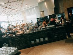 -紫玥铂尔曼酒店零点餐厅