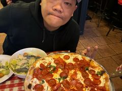 -Lombardi's Pizza