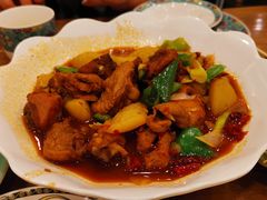 沙湾大盘鸡-清真·玛丽亚新疆菜主题餐厅(浙江中路店)