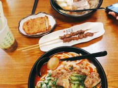-鑫花溪牛肉米粉(凤凰街创始总店)